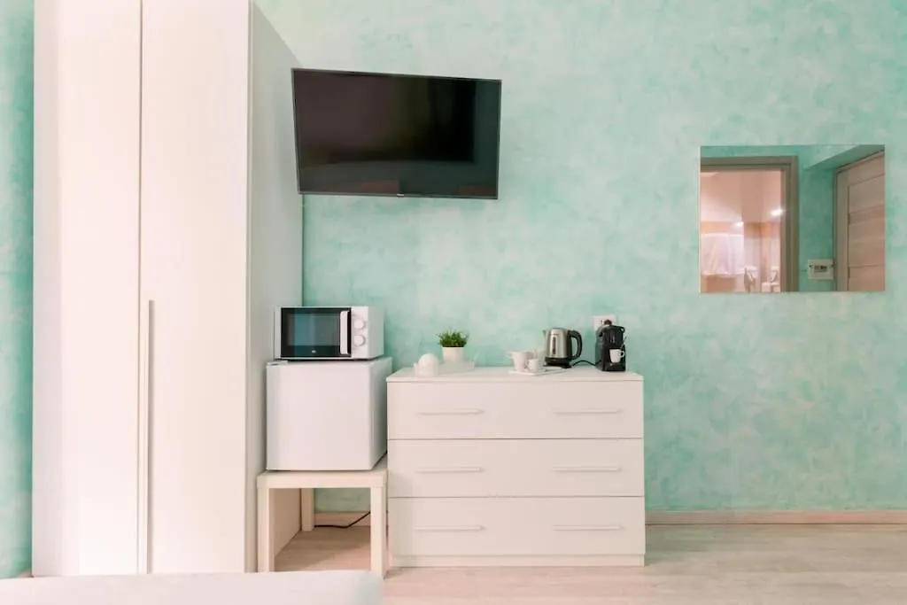 Private Room In A Guest House With A Private Bath N2 Rome